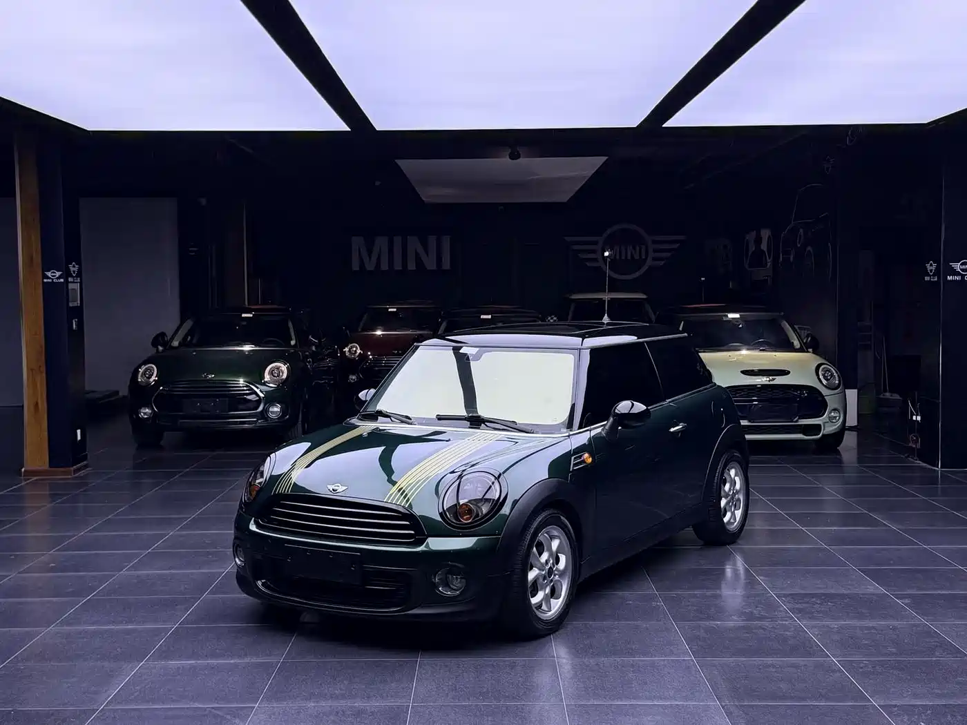 MINI MINI 2011 2011 1.6L COOPER Fun
