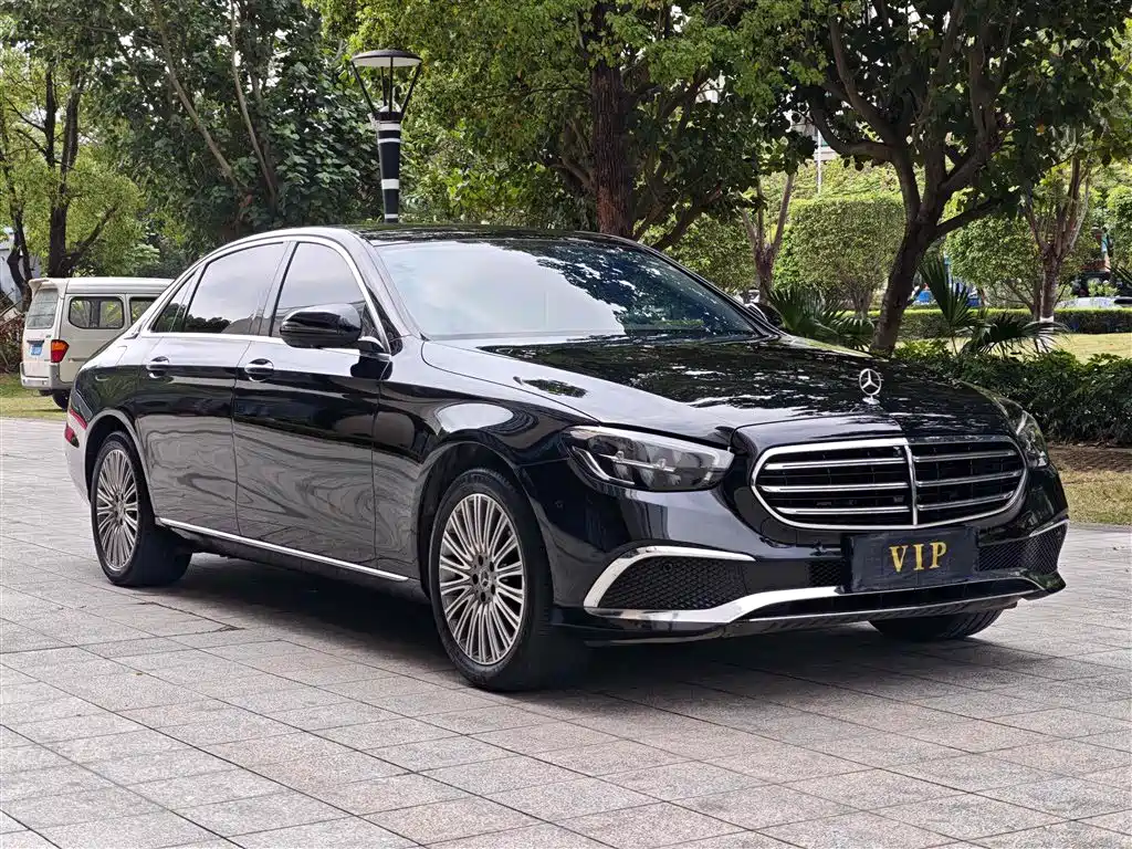  E CLASS