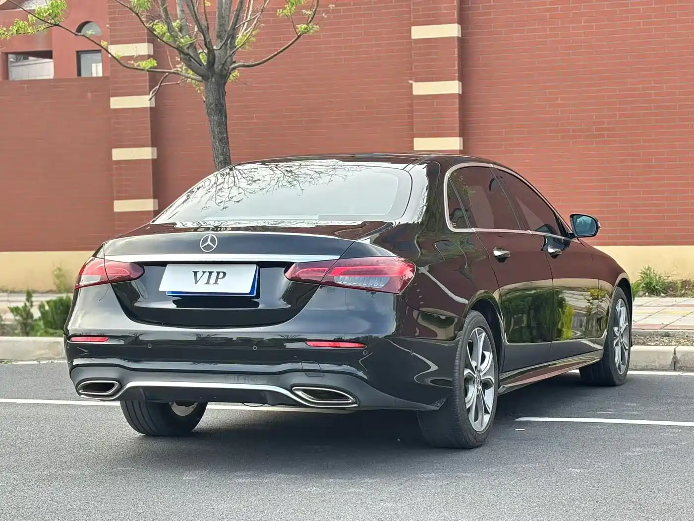 Mercedes-Benz E-Class 2021 E 300 L Fashion фото 9