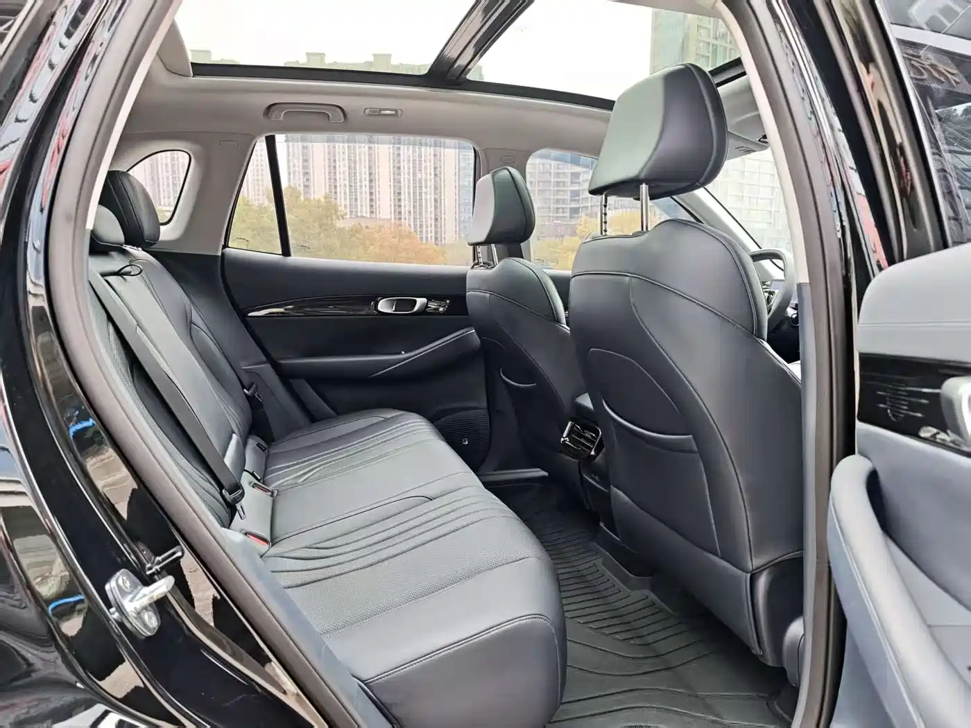 GEELY GALAXY GALAXY E5