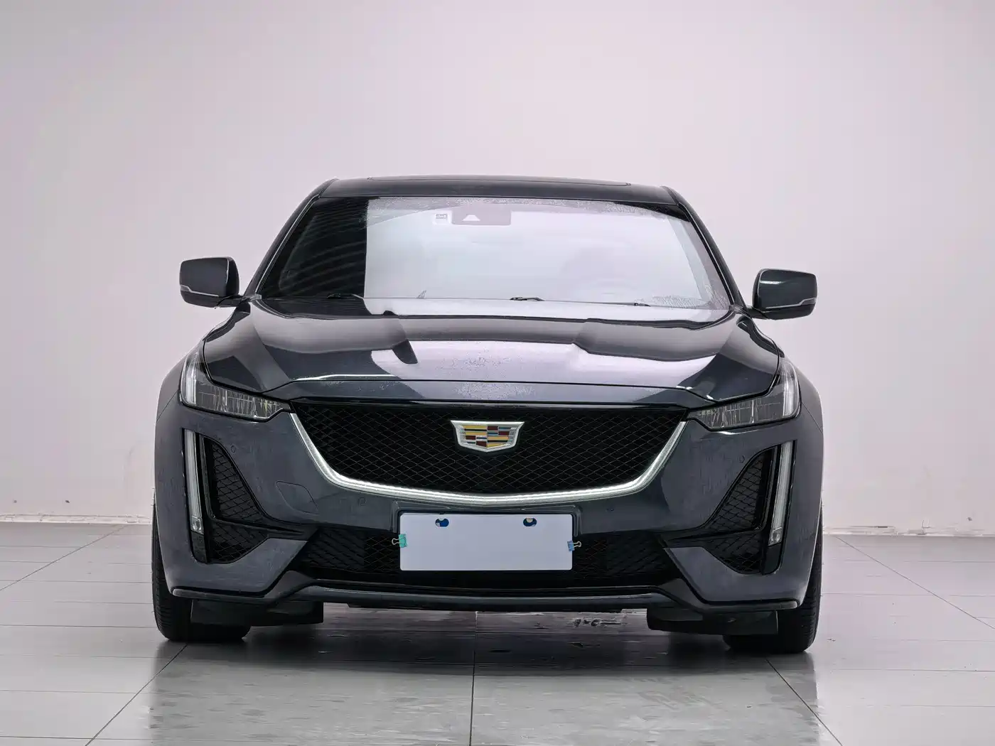 Фото 2 - Cadillac CT5