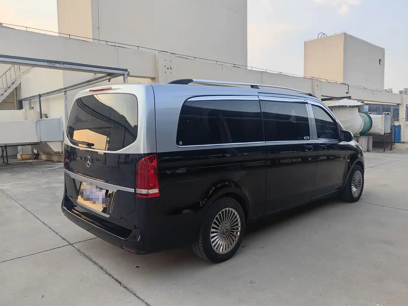 Mercedes-Benz Vito 2018 2.0T Business Edition China VI фото 19