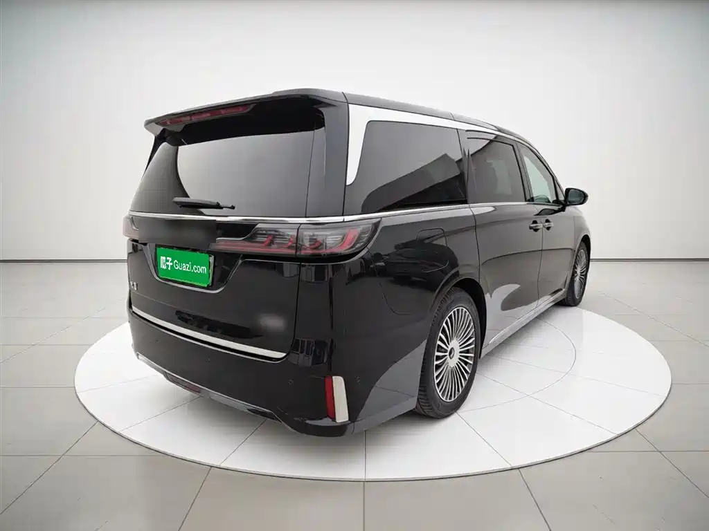 Voyah Auto Voyah Dreamer 2025 PHEV AWD Flagship Kunpeng Edition фото 7