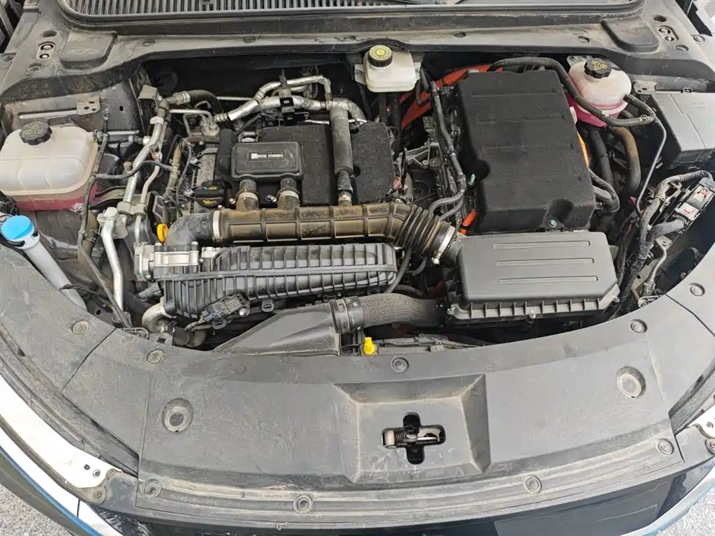 BYD Qin L 2024 DM-i 120KM Leading фото 11