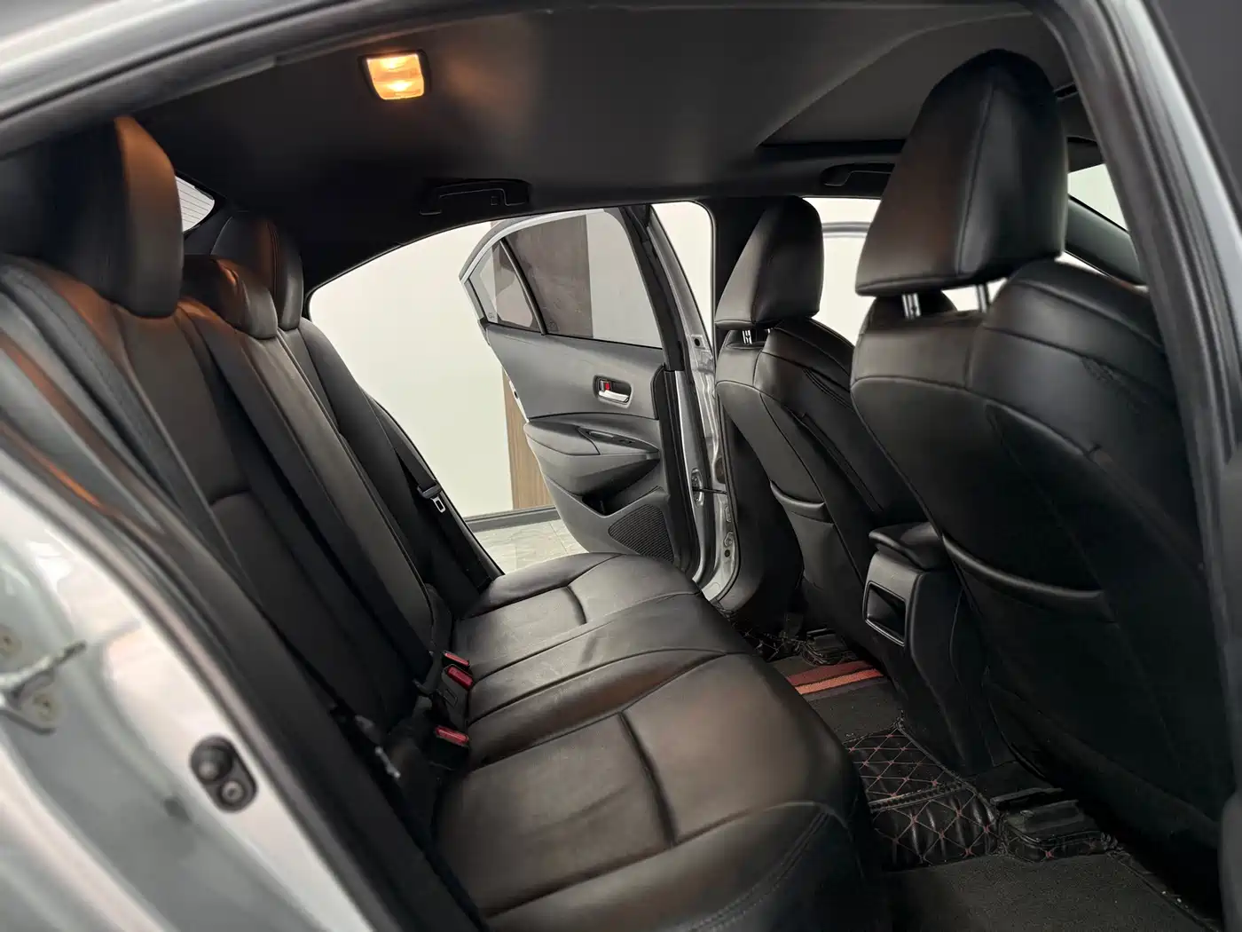 Toyota Levin 2019 185T CVT Luxury Edition China V фото 16