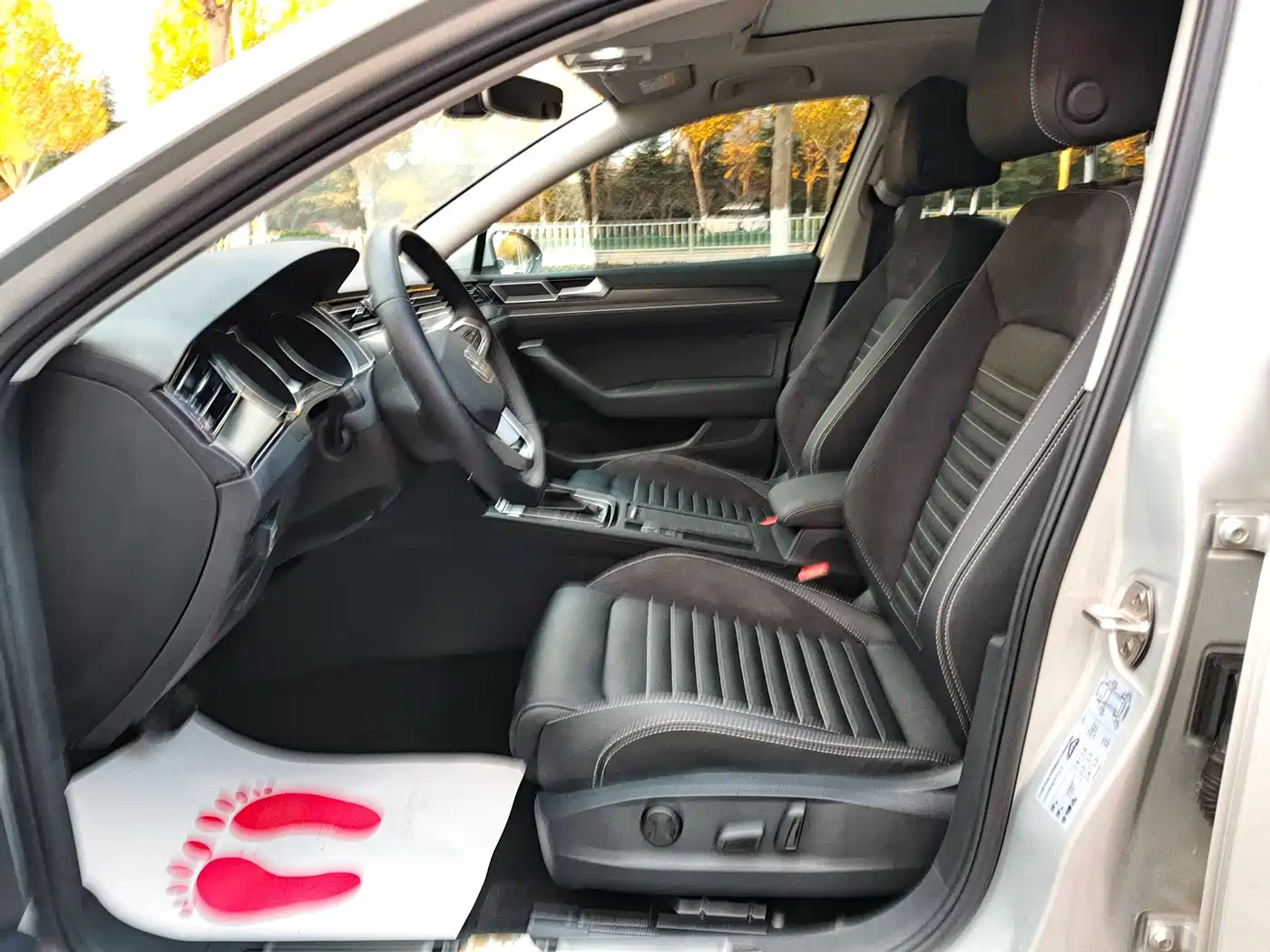 Volkswagen Magotan 2020 330TSI DSG Leading фото 7