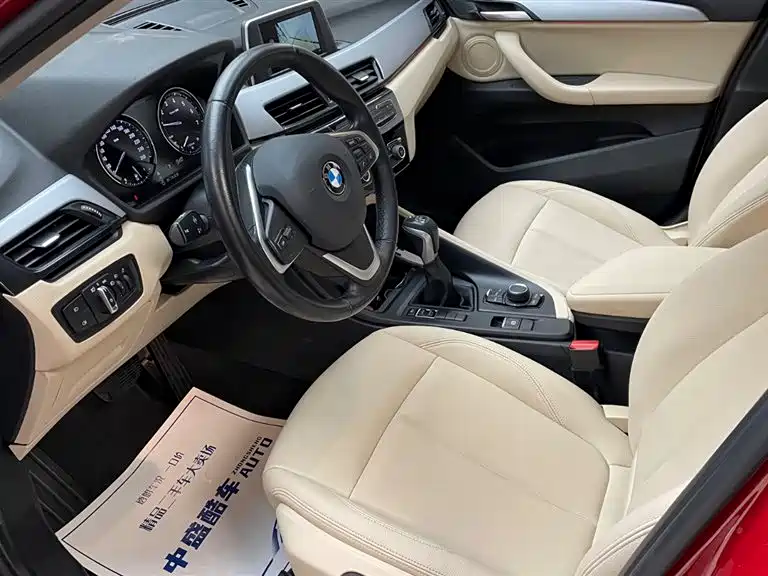 BMW X1 2019 sDrive18Li Fashion Model фото 15