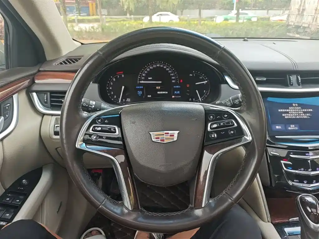 Cadillac XTS 2017 28T Elite фото 11