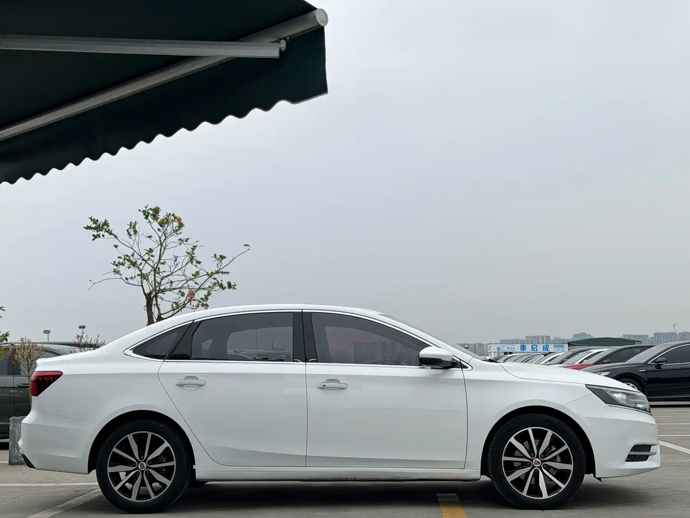 ROEWE I6