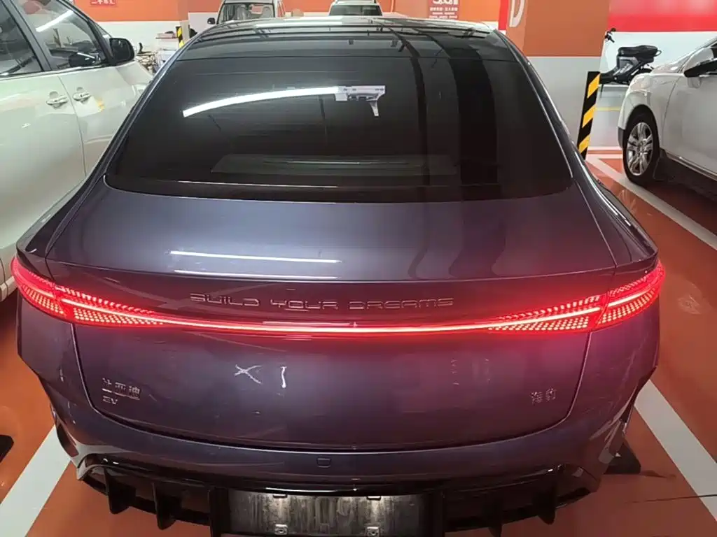 BYD Seal 2023 2022 550km Standard Range RWD Premium