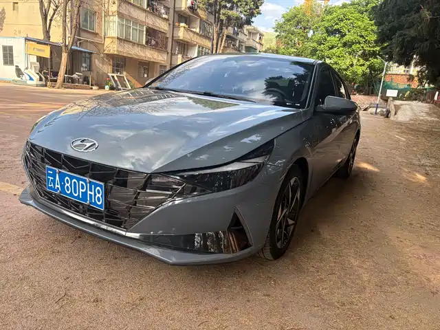 Hyundai Elantra 2022 1.5L CVT 20th Anniversary Edition