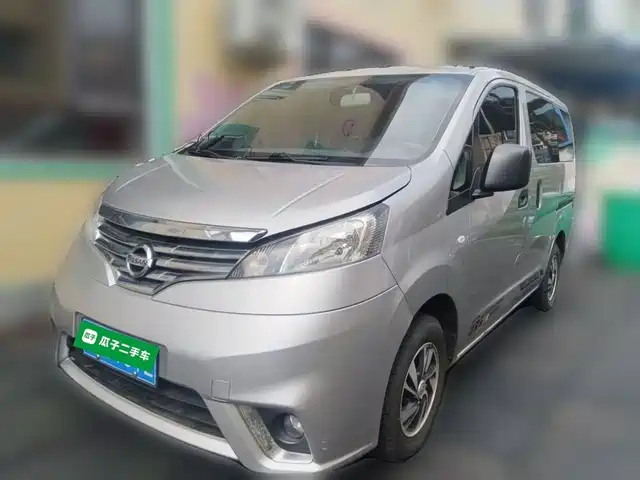  Nissan Nissan NV200 2016 Facelift 1.6L CVT Luxury