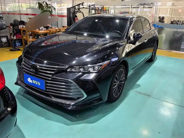 Toyota Avalon 2020