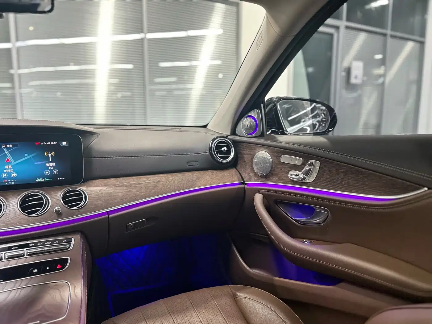 Mercedes-Benz E-Class 2023 Facelift E 300 L Fashion фото 15
