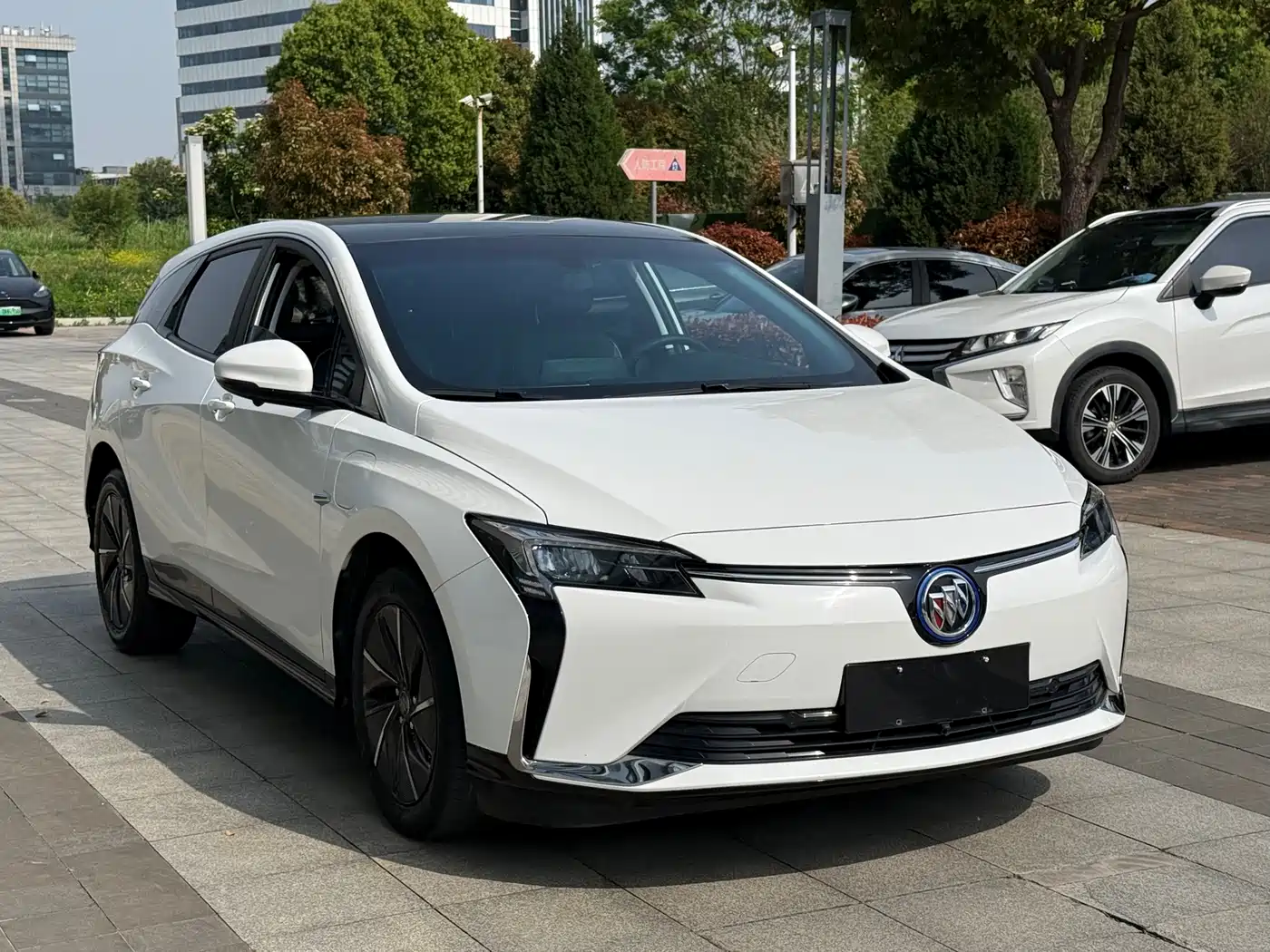 Buick Velite 6 2023 430km Comfort Edition фото 3