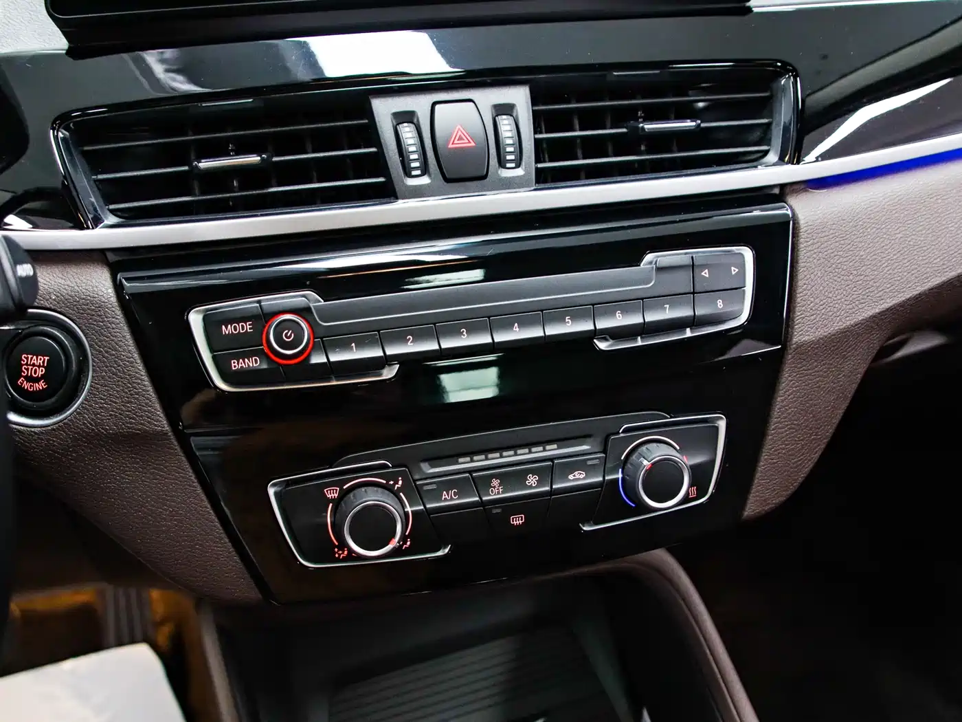 BMW X1 2022 sDrive20Li Fashion фото 10