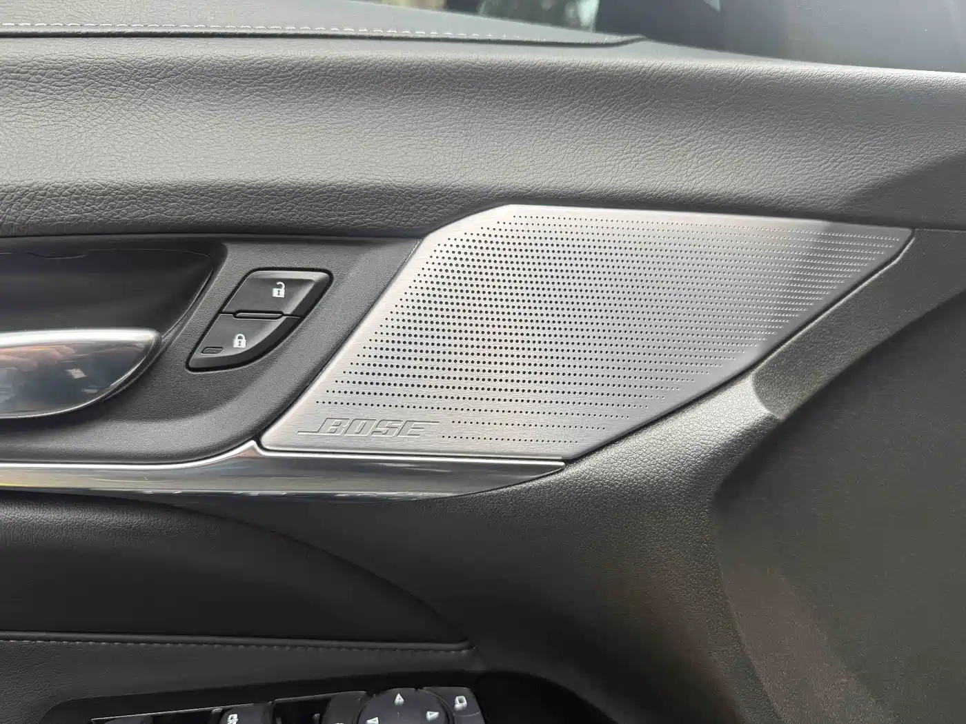 Cadillac CT4 2022 28T Luxury Model фото 15