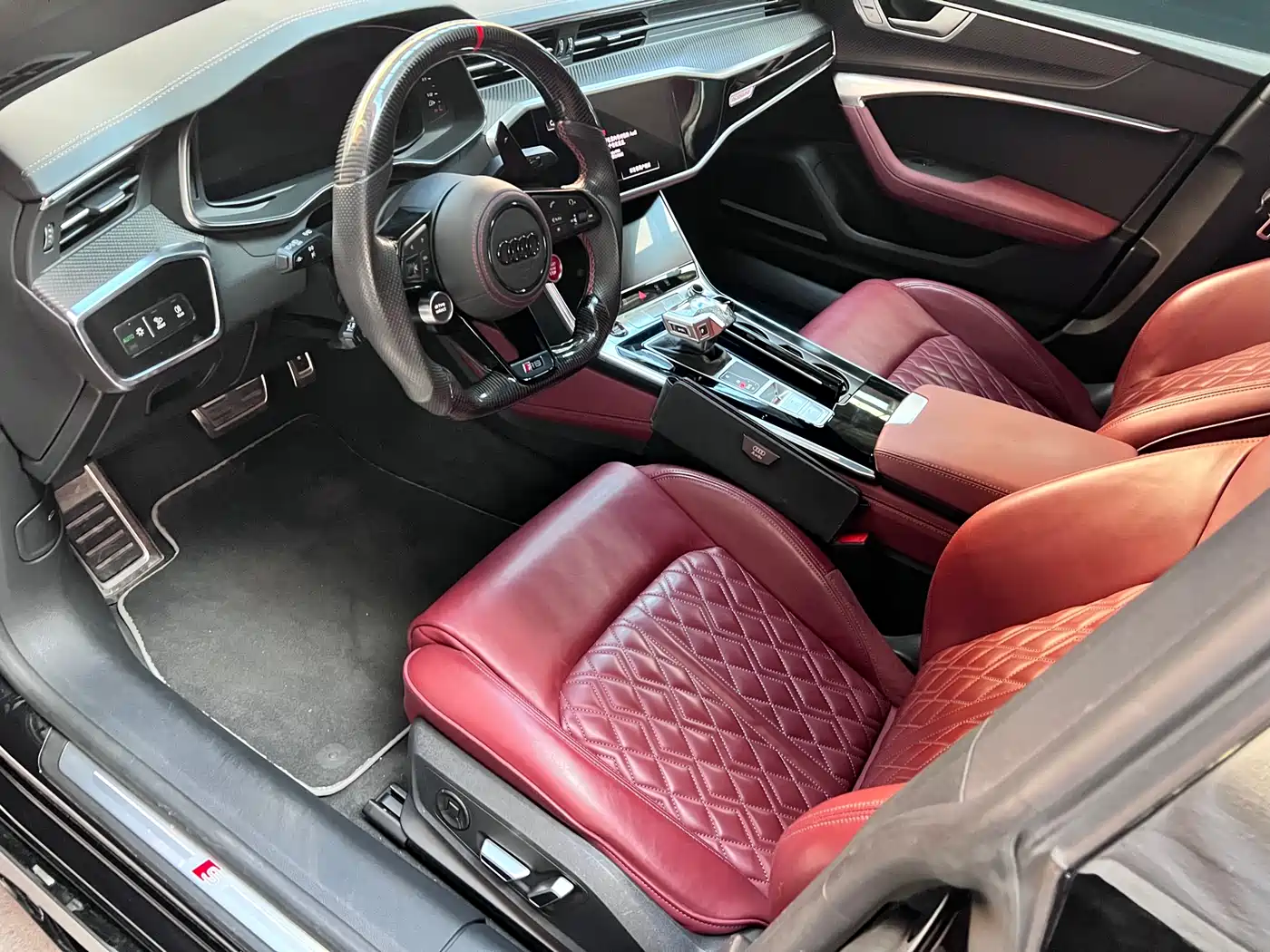 Audi A7L 2024 45 TFSI quattro S-line Black Warrior Edition фото 7
