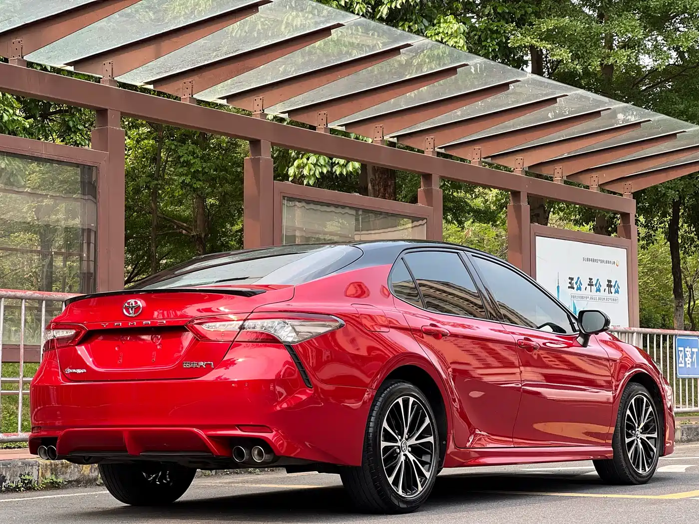 Toyota Camry 2019 2.5S Stylish (China V) фото 23