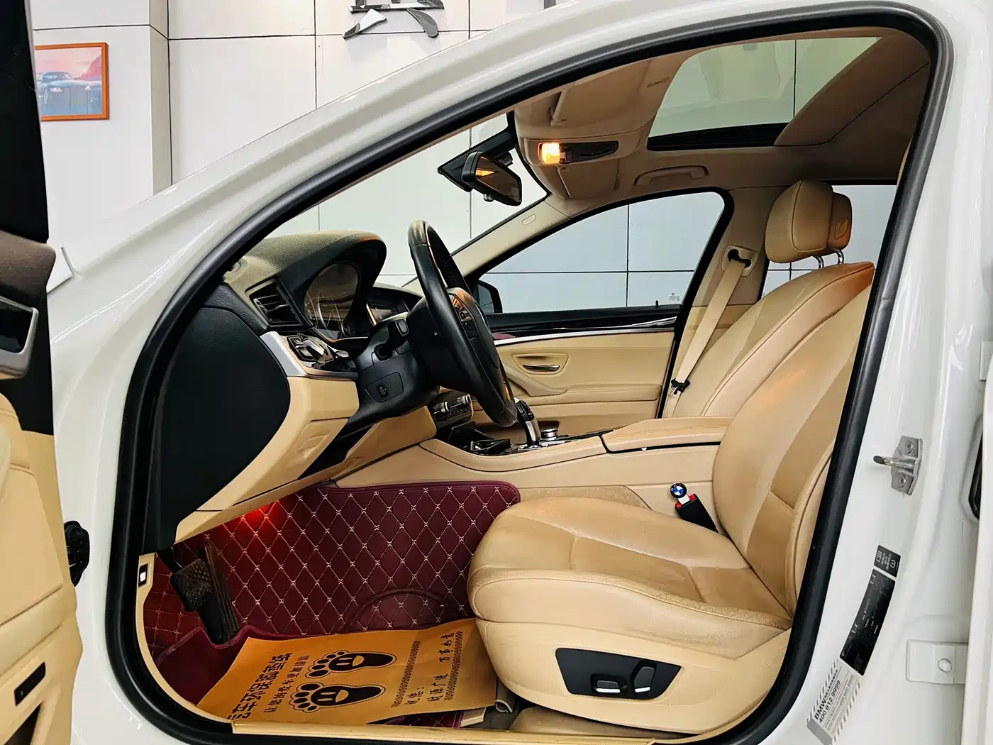 BMW 5 Series 2013 520Li Elegance фото 11