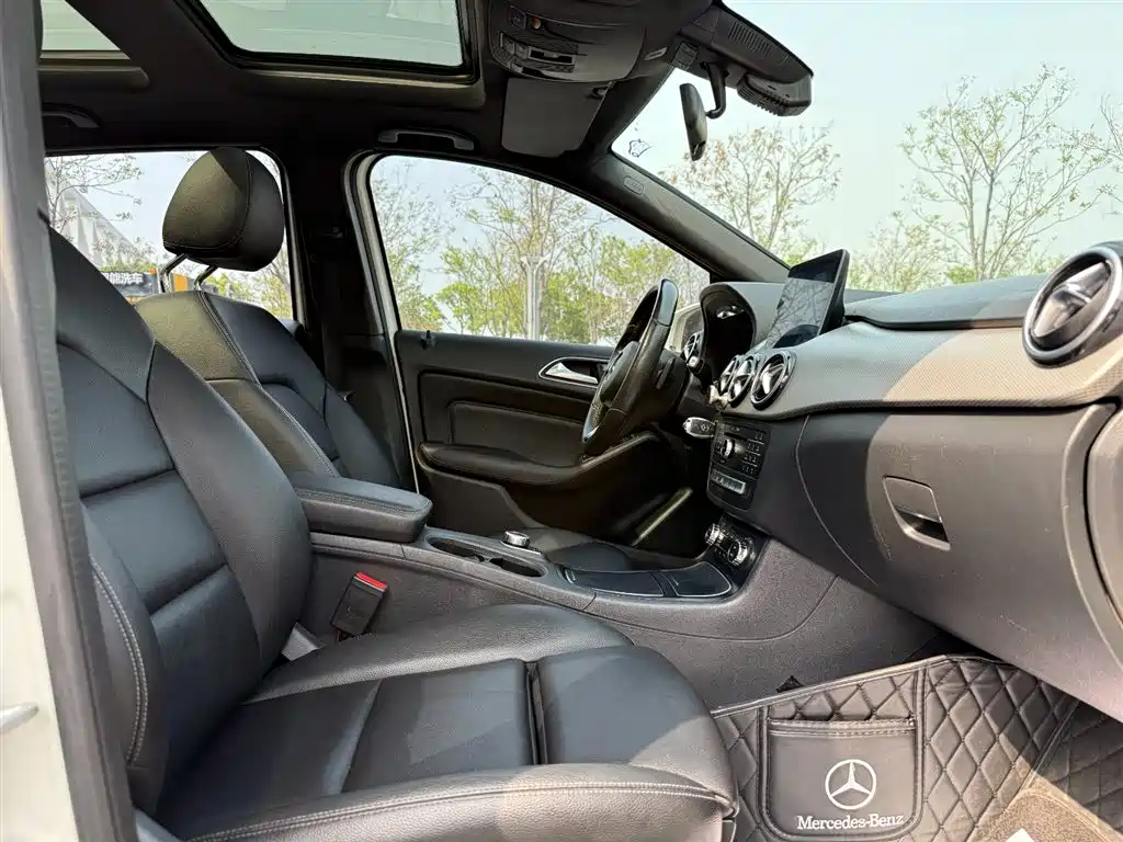 MERCEDES-BENZ B CLASS