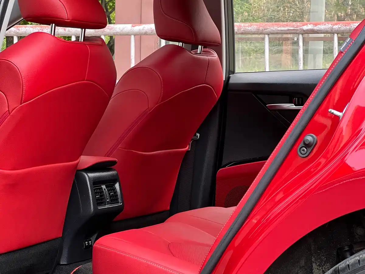 Toyota Camry 2019 2.5S Stylish (China V) фото 12