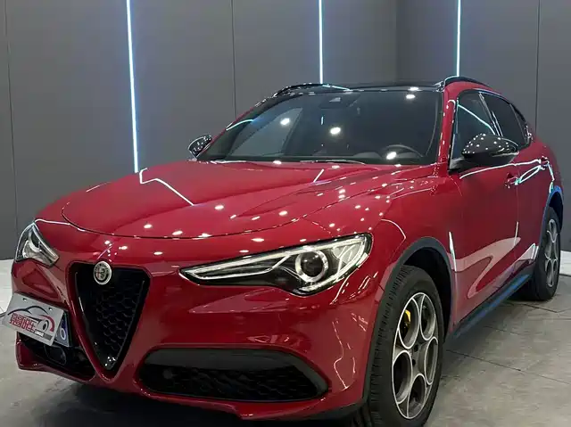 Alfa Romeo Stelvio 2020 2.0T 280HP Luxury Edition