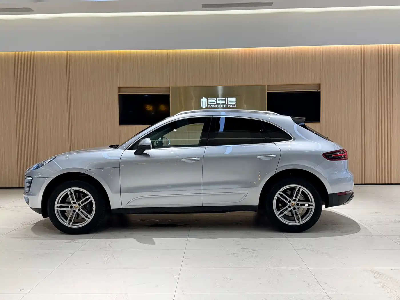 Porsche Macan 2014 Macan 2.0T фото 4