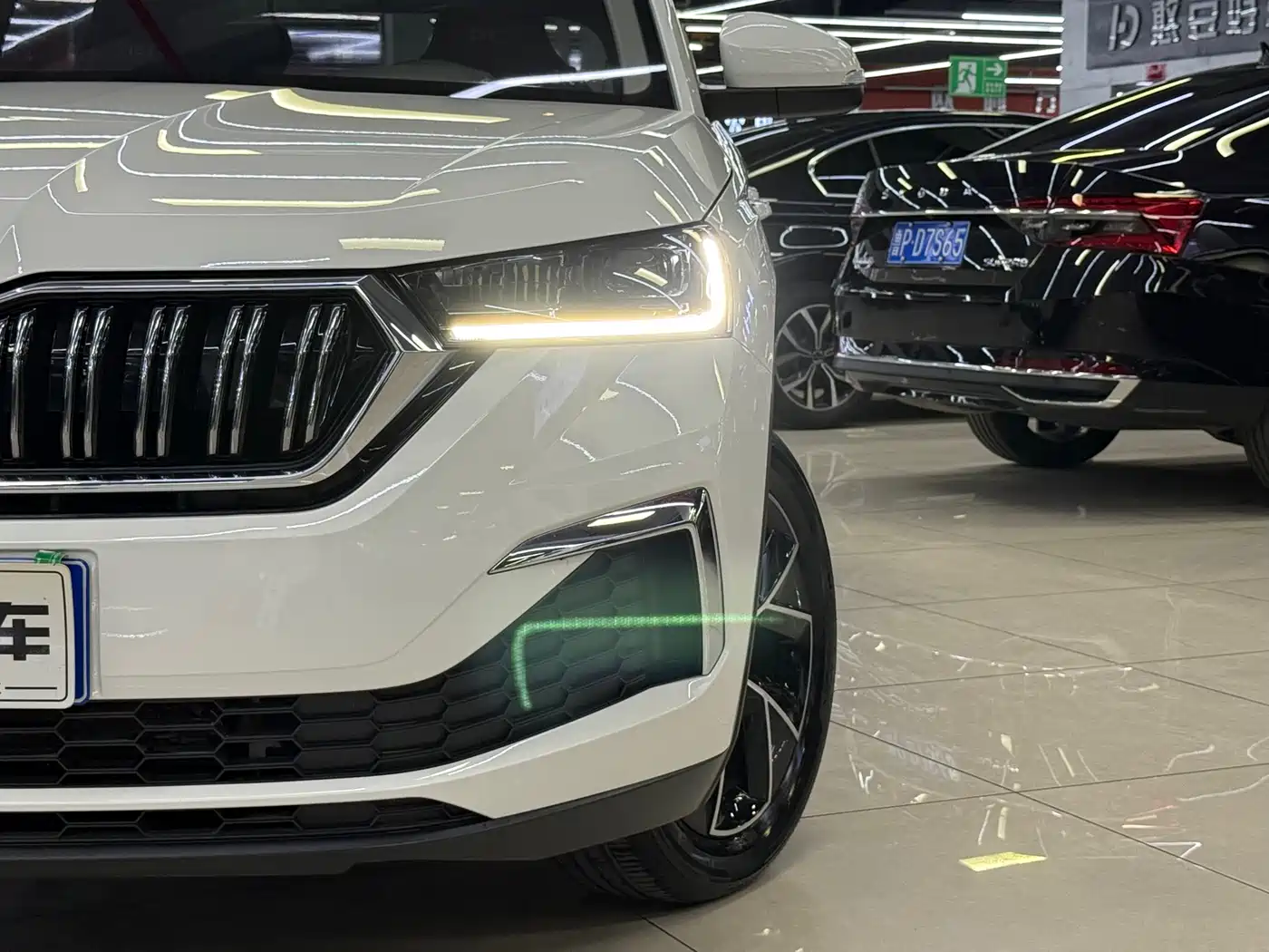 Škoda Kamiq 2021 GT 1.5L Automatic Flagship Edition фото 19