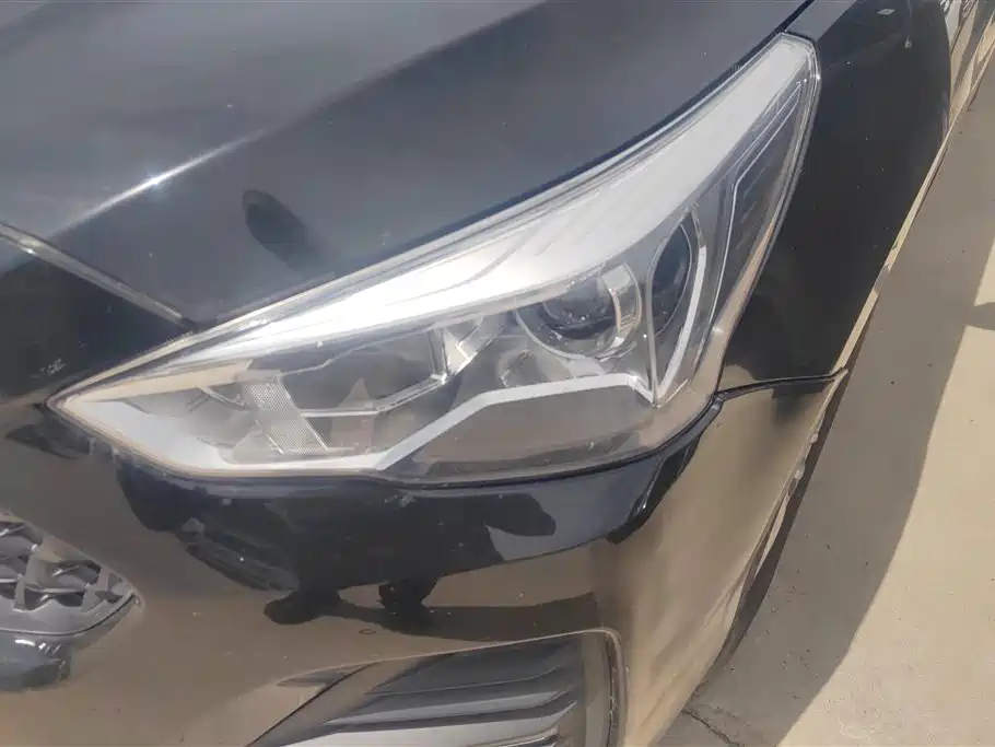 Haval M6 2019 1.5T DCT 2WD Value Edition (China VI) фото 5
