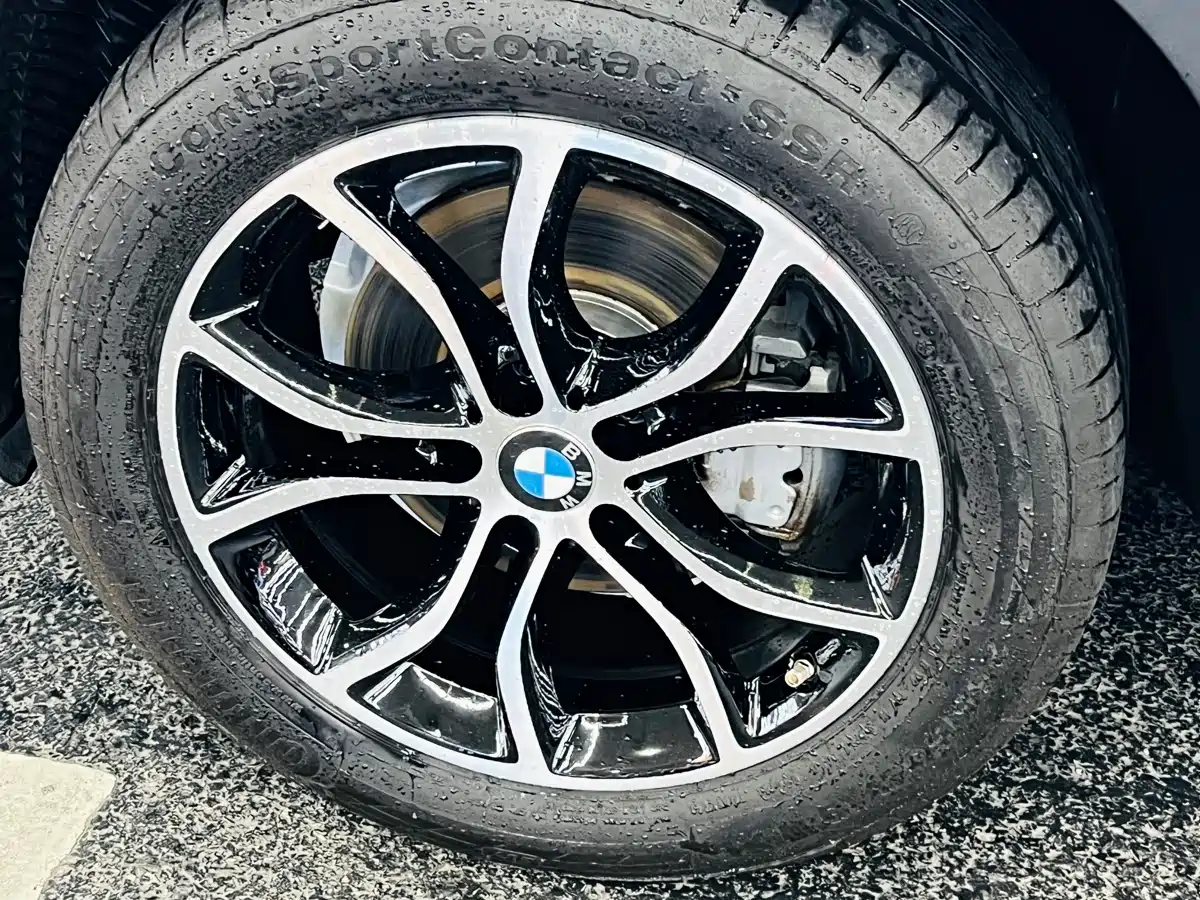 BMW X6 2017 xDrive35i Leading фото 11