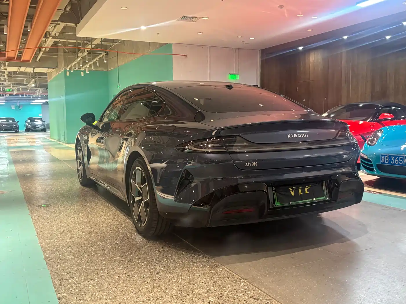 XIAOMI CAR XIAOMI SU7