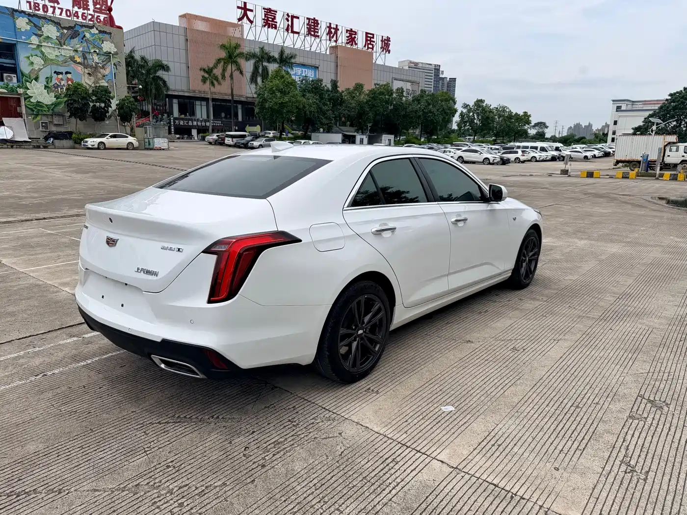 Cadillac CT4 2024 2022 28T Luxury Model