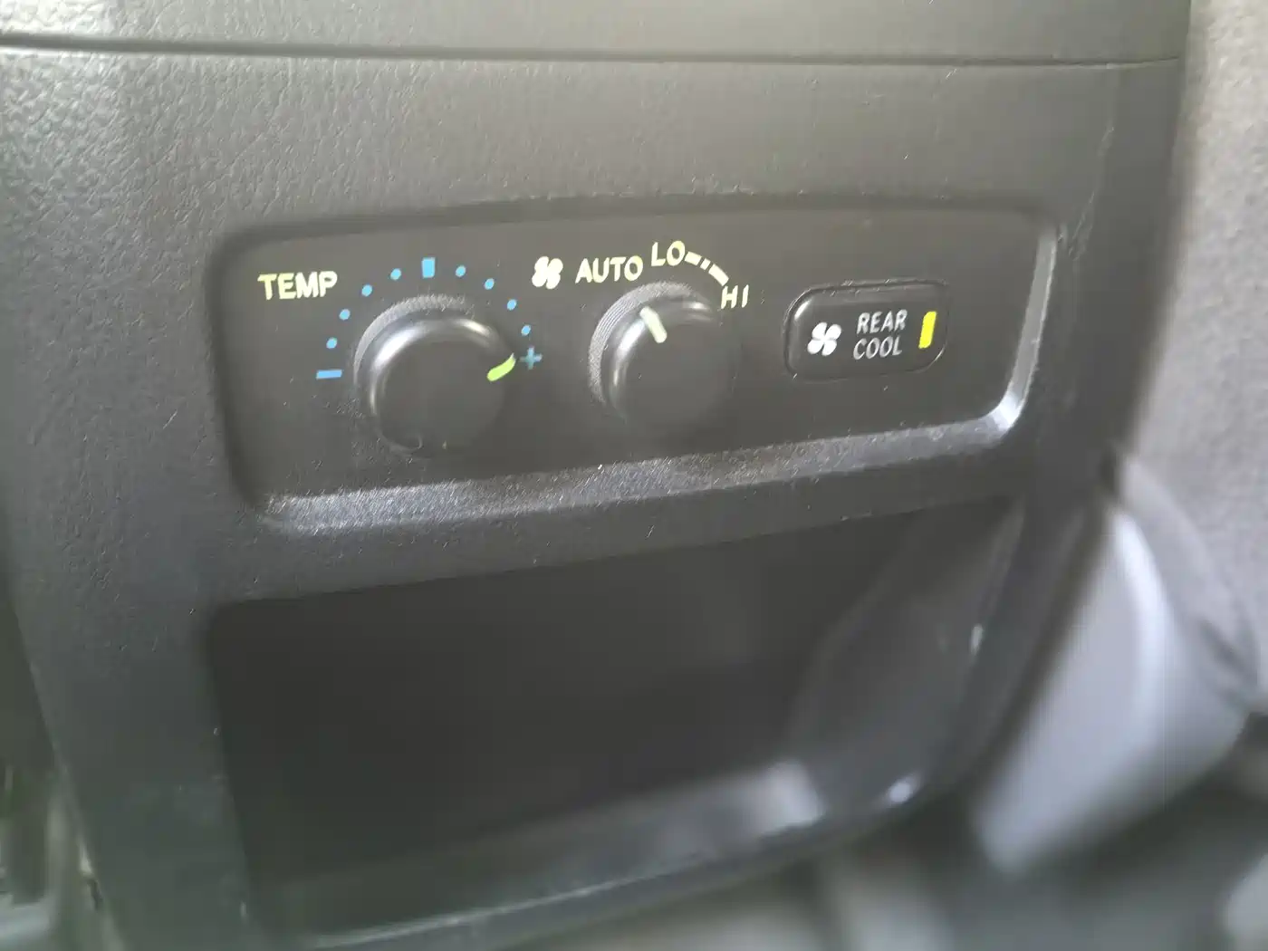 Toyota Prado (Import) 2004 GX 2.7 Automatic фото 19