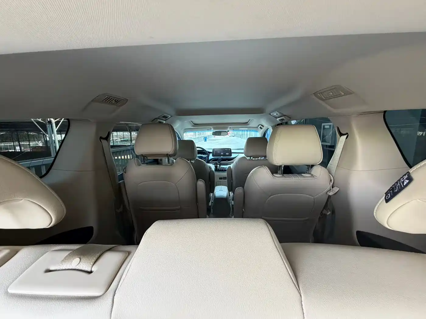Buick GL8 2023 Land Business Class 652T Luxury фото 8