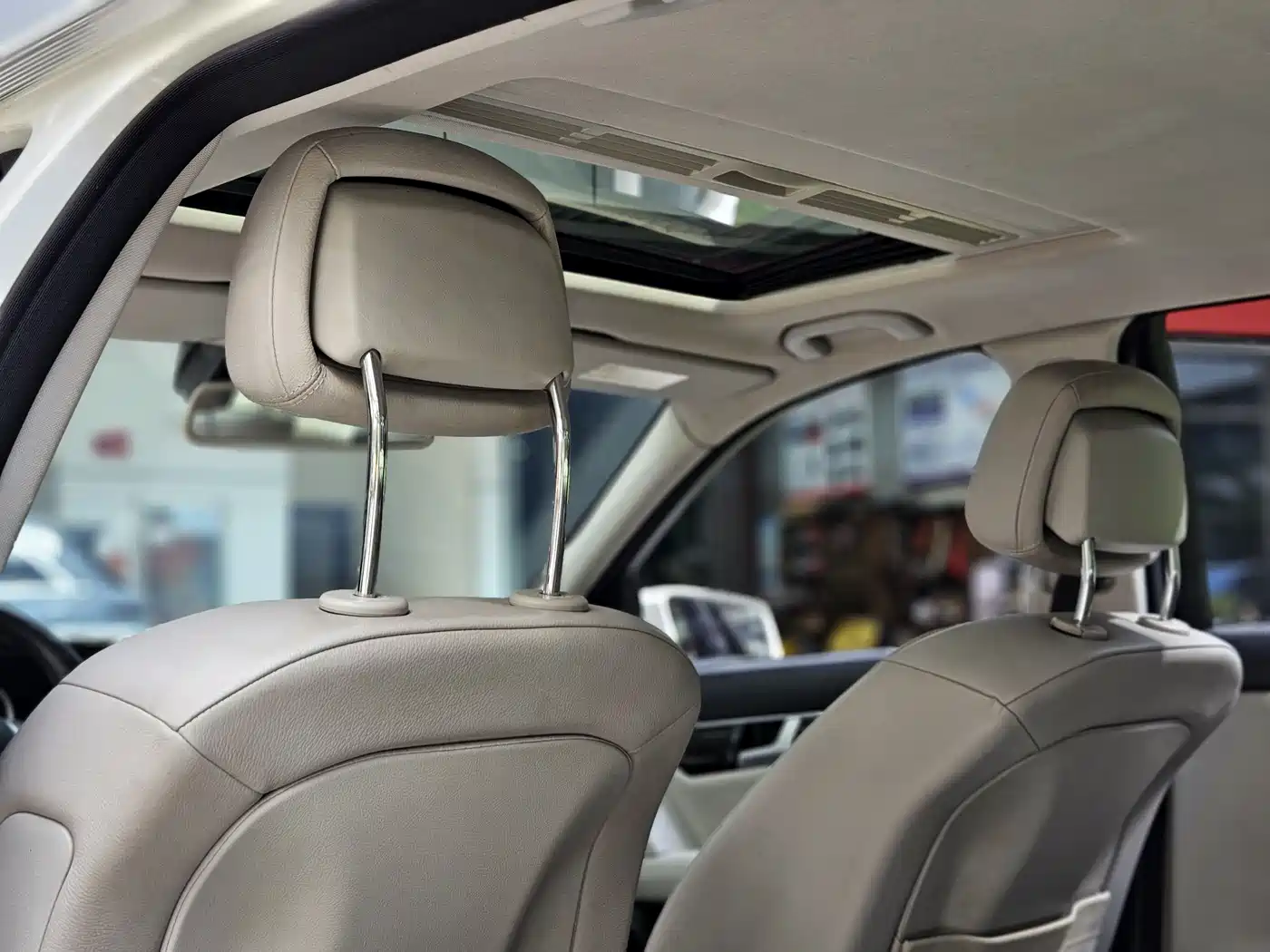 Mercedes-Benz C-Class 2013 C 260 CGI Fashion Edition фото 20