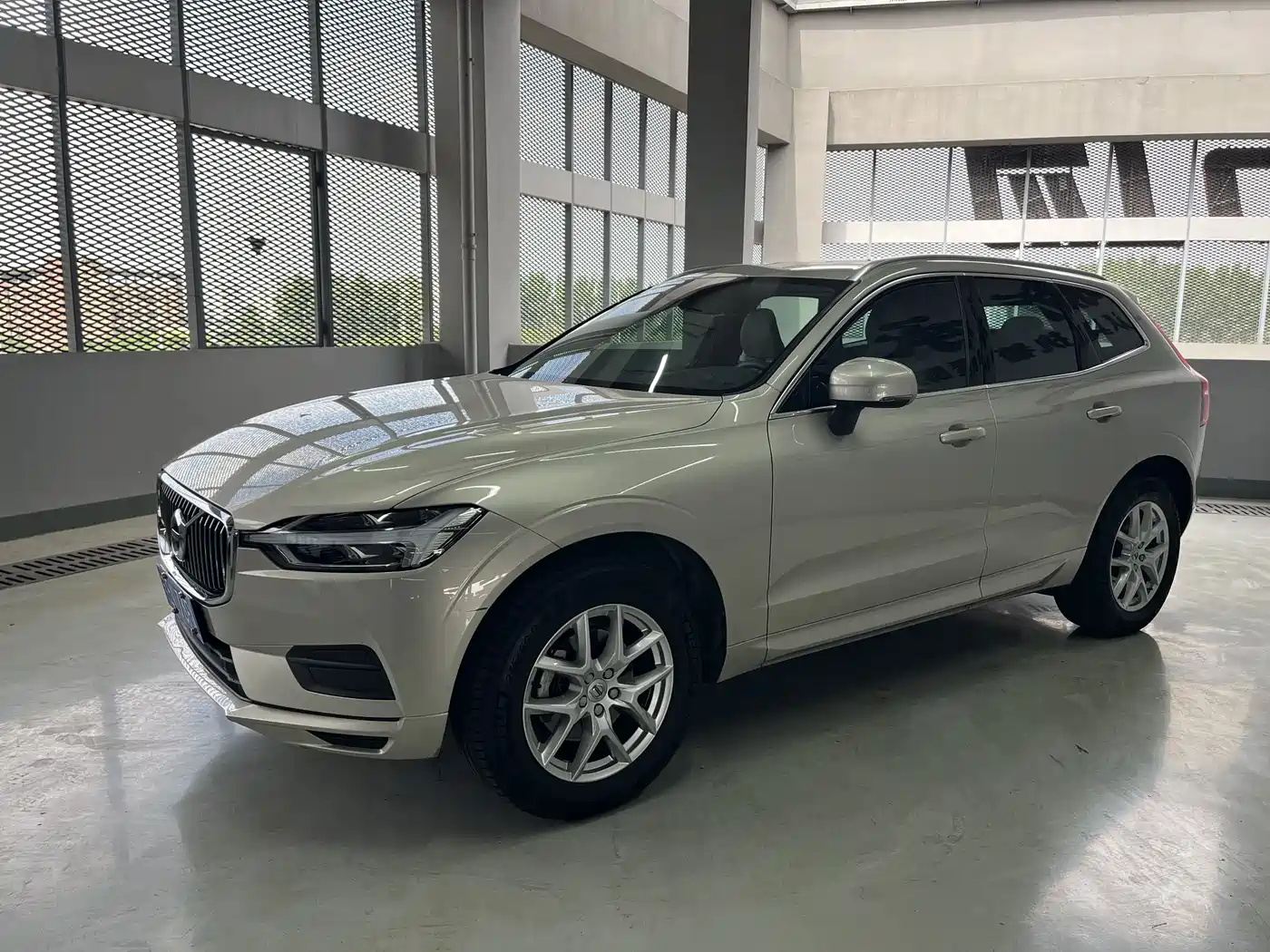 Фото 1 - Volvo XC60