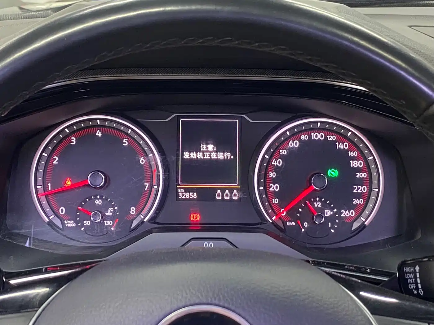 Volkswagen Tayron 2022 280TSI 2WD Luxury Smart Connect Edition фото 15