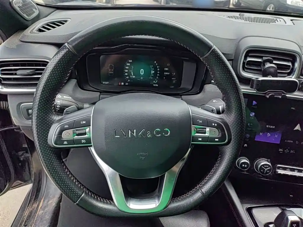 Lynk & Co 03 2019 1.5TD DCT Power Pro Edition China VI фото 11