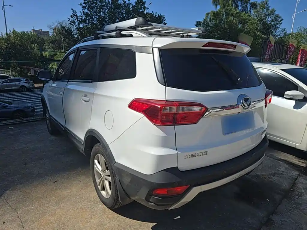 BAIC Huansu S3 2018 2016 S3L 1.5L Manual Premium