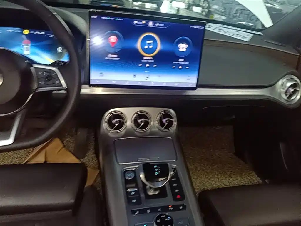 Denza X 2020 Model PHEV Flagship Edition фото 13