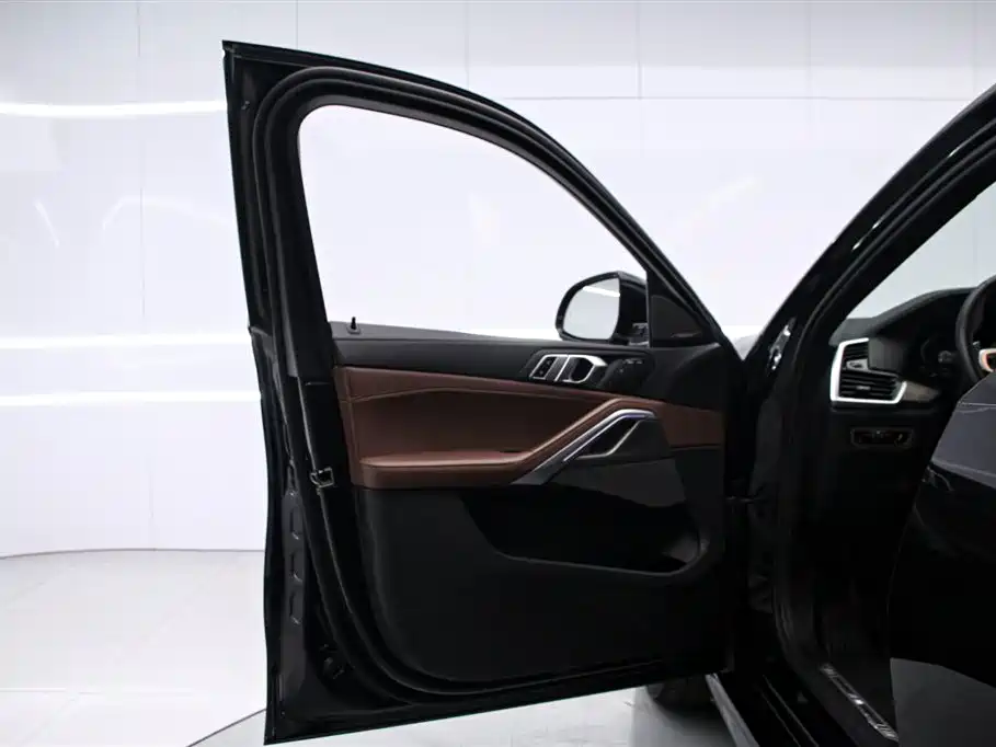 BMW X6 2022 Facelift xDrive40i M Sport Package фото 11