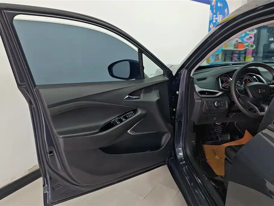 Chevrolet Volando 2020 Mild Hybrid Redline 530T Automatic Premium Edition (5+2 seater) фото 7