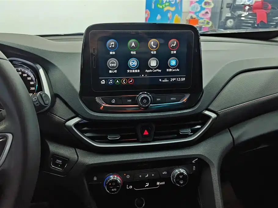 Chevrolet Volando 2020 Mild Hybrid Redline 530T Automatic Premium Edition (5+2 seater) фото 13