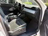 Photo 18 - Audi Q3