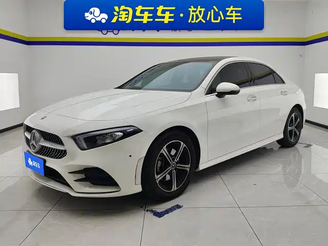 MERCEDES-BENZ A CLASS