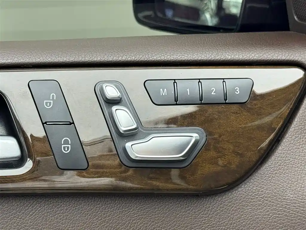 Mercedes-Benz GLS 2017 GLS 400 4MATIC Dynamic фото 18