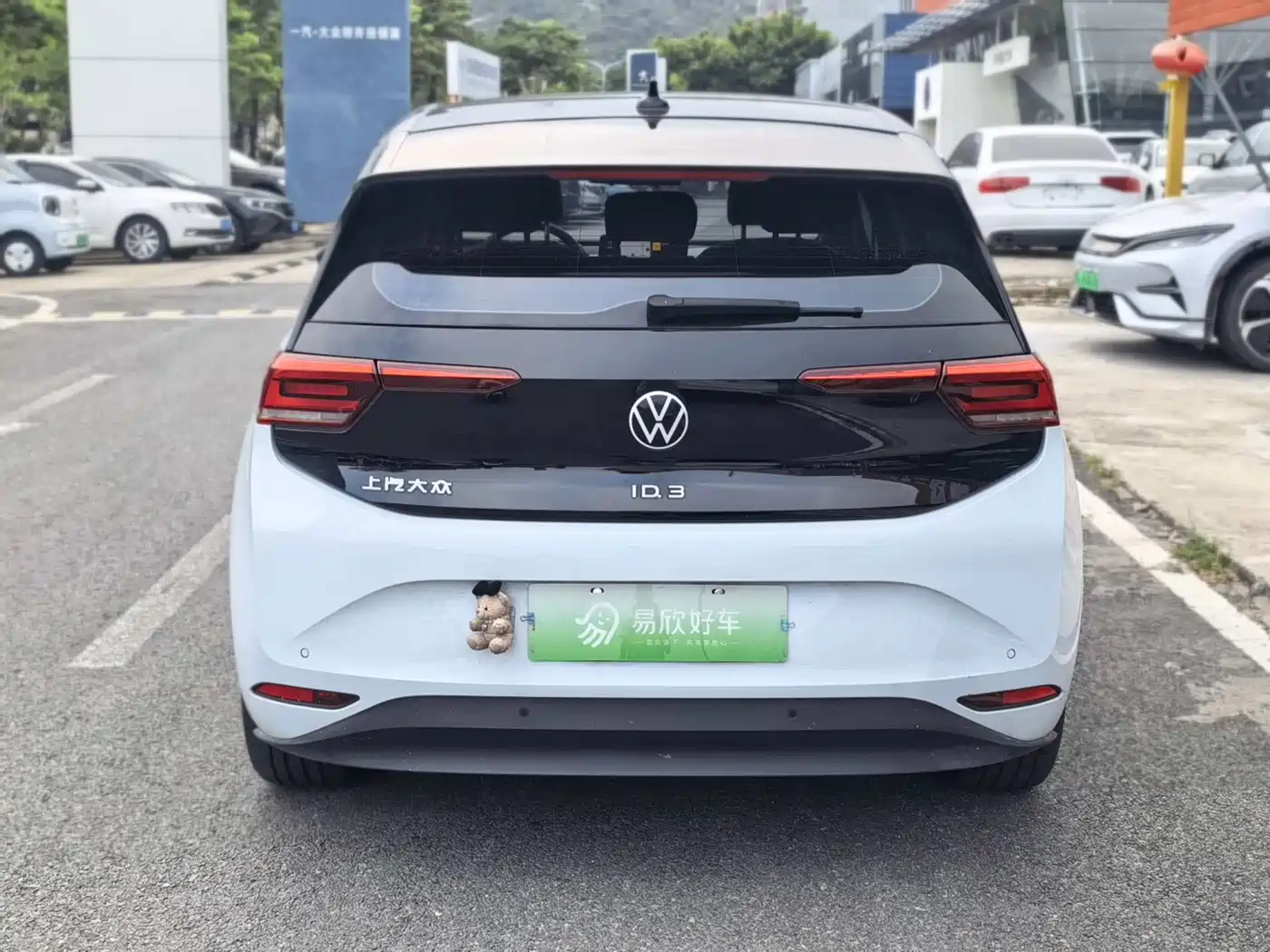 Volkswagen ID.3 2023 Upgraded Pure Intelligence Edition фото 8