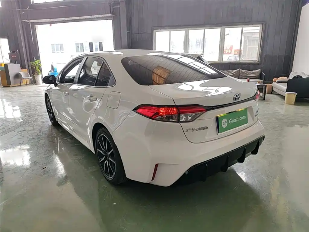 Toyota Levin 2023 Smart Hybrid 1.8L Sport Edition фото 5