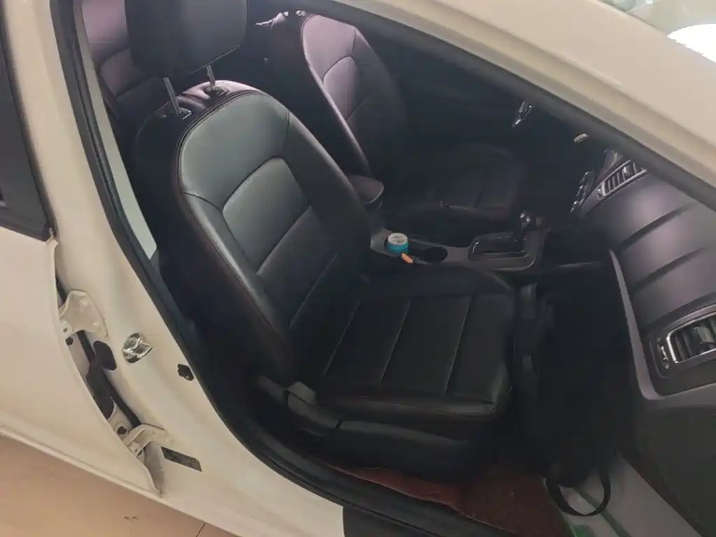 Фото 25 - Kia K3S